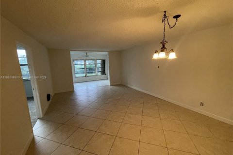 Copropriété à vendre à Delray Beach, Floride: 2 chambres, 93.46 m2 № 1345252 - photo 3