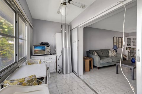 Copropriété à vendre à Boynton Beach, Floride: 2 chambres, 90.02 m2 № 1079372 - photo 24