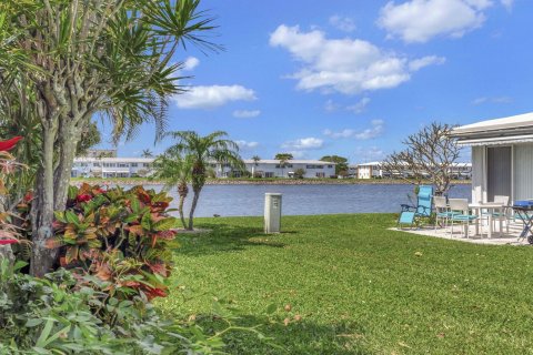 Condominio en venta en Boynton Beach, Florida, 2 dormitorios, 90.02 m2 № 1079372 - foto 13