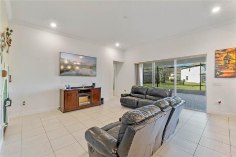 Villa ou maison à vendre à Kissimmee, Floride: 4 chambres, 278.61 m2 № 1258115 - photo 11