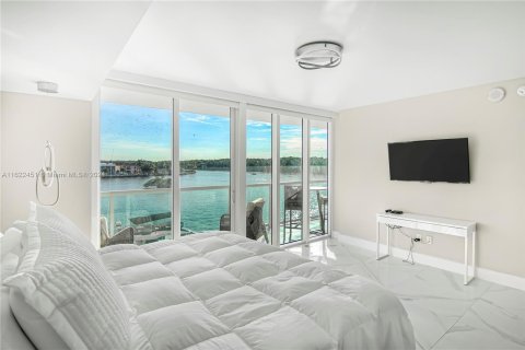 Condo in Sunny Isles Beach, Florida, 3 bedrooms  № 1269251 - photo 11