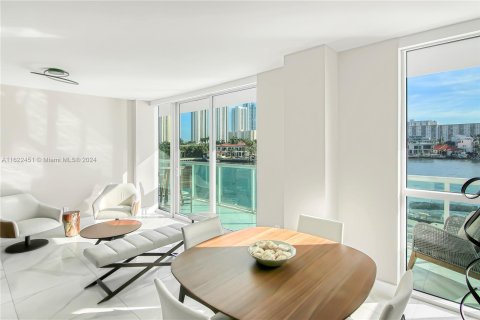 Condo in Sunny Isles Beach, Florida, 3 bedrooms  № 1269251 - photo 4