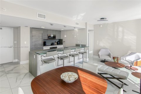 Condo in Sunny Isles Beach, Florida, 3 bedrooms  № 1269251 - photo 5