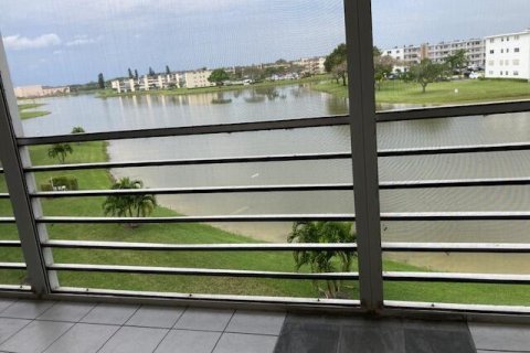 Condominio en venta en Boca Raton, Florida, 2 dormitorios, 81.75 m2 № 1060227 - foto 3