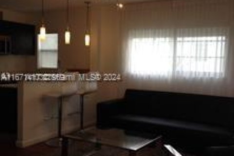 Condominio en venta en Miami Beach, Florida, 1 dormitorio, 60.67 m2 № 1402684 - foto 8