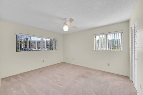 Condo in Tamarac, Florida, 1 bedroom  № 1212060 - photo 28