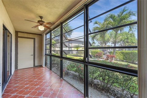 Condo in Tamarac, Florida, 1 bedroom  № 1212060 - photo 23