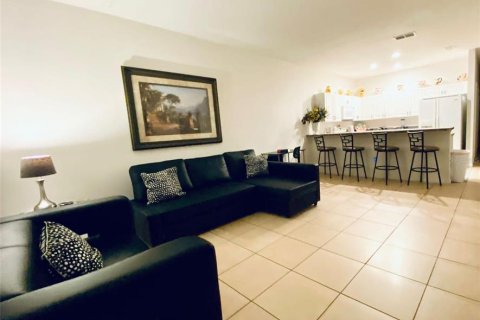 Condominio en venta en Kissimmee, Florida, 3 dormitorios, 153.29 m2 № 1032624 - foto 5
