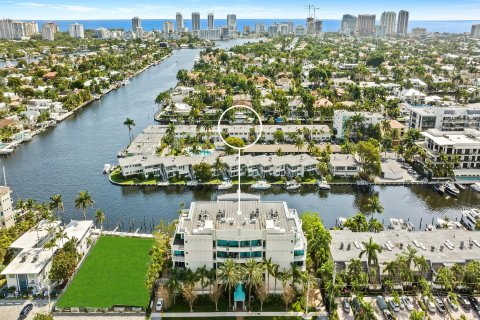 Condo in Fort Lauderdale, Florida, 3 bedrooms  № 1065556 - photo 6