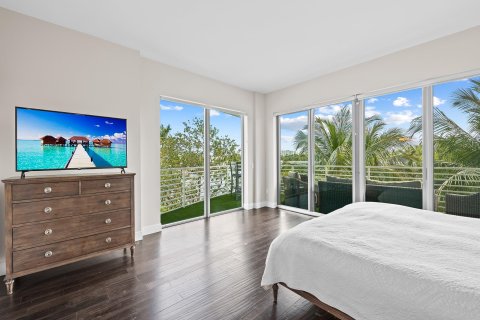 Condo in Fort Lauderdale, Florida, 3 bedrooms  № 1065556 - photo 20