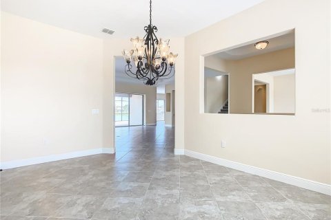 Villa ou maison à vendre à Kissimmee, Floride: 5 chambres, 424.19 m2 № 1248708 - photo 11