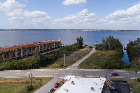 Terrain à vendre à Punta Gorda, Floride № 1248275 - photo 9