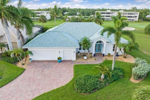 Villa ou maison à vendre à Punta Gorda, Floride: 3 chambres, 192.21 m2 № 1253549 - photo 1