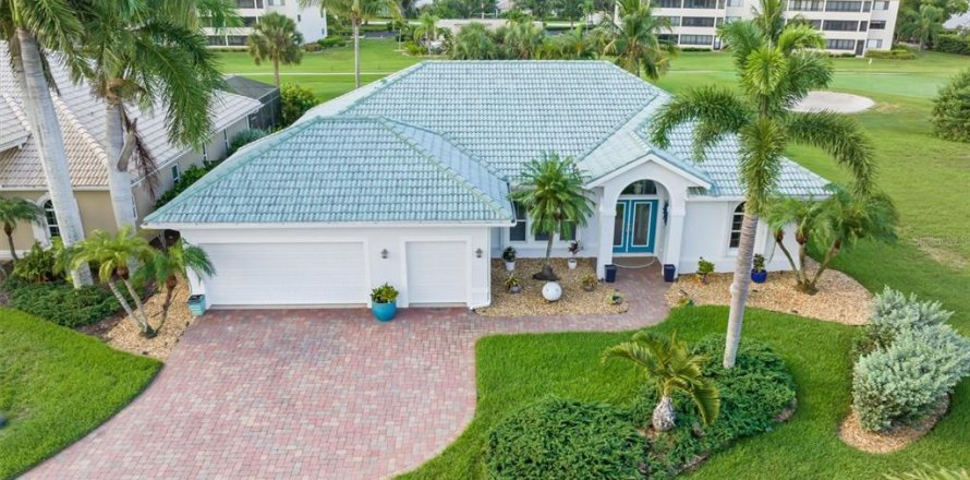 Villa ou maison à Punta Gorda, Floride 3 chambres, 192.21 m2 № 1253549