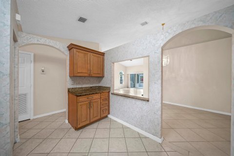 Townhouse in Delray Beach, Florida 3 bedrooms, 133.5 sq.m. № 1065658 - photo 25