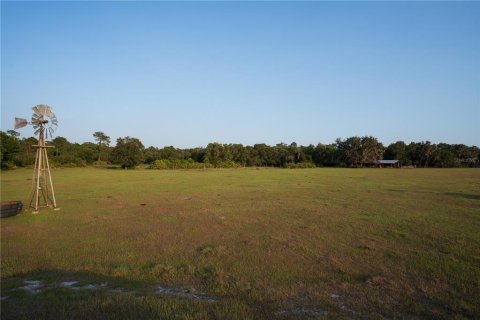 Terreno en venta en Fort Meade, Florida № 1245195 - foto 14