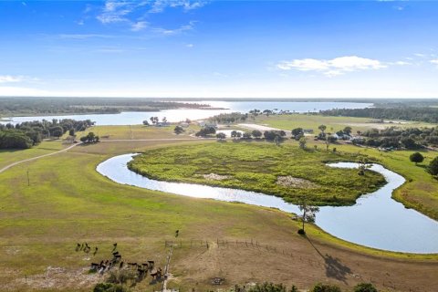 Terreno en venta en Fort Meade, Florida № 1245195 - foto 5