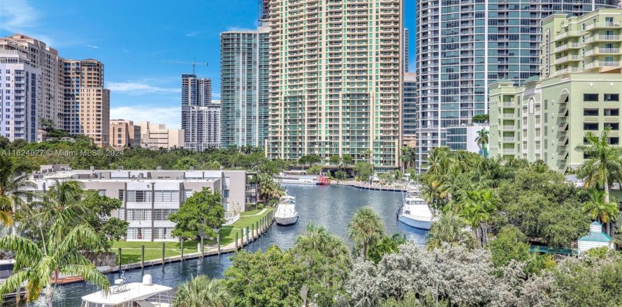 Condo à Fort Lauderdale, Floride, 2 chambres  № 1329093