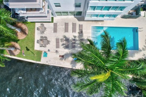 Copropriété à vendre à Fort Lauderdale, Floride: 2 chambres, 102.19 m2 № 1329093 - photo 6