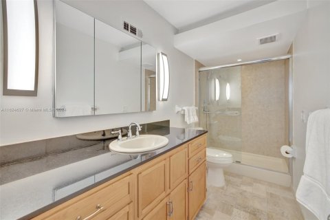 Copropriété à vendre à Fort Lauderdale, Floride: 2 chambres, 102.19 m2 № 1329093 - photo 26