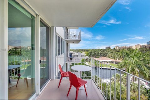 Copropriété à vendre à Fort Lauderdale, Floride: 2 chambres, 102.19 m2 № 1329093 - photo 7