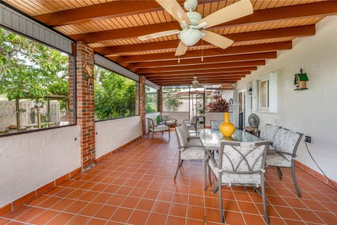 Casa en venta en Miami, Florida, 3 dormitorios, 140.47 m2 № 1419824 - foto 23