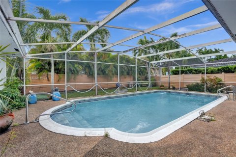 Casa en venta en Hollywood, Florida, 4 dormitorios, 234.3 m2 № 1418695 - foto 19