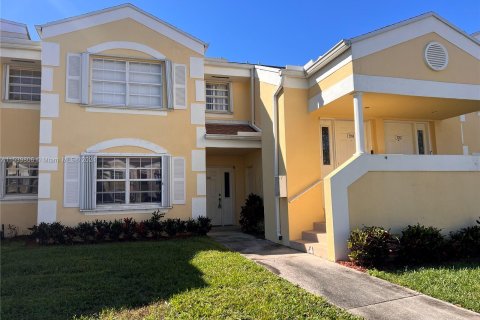 Condominio en venta en Homestead, Florida, 2 dormitorios, 86.4 m2 № 1035354 - foto 1