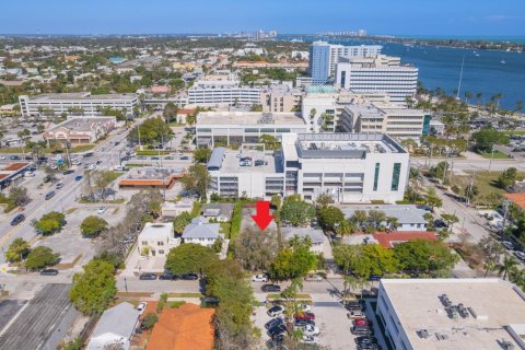 Propiedad comercial en venta en West Palm Beach, Florida № 1031767 - foto 27