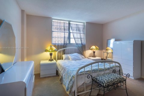 Condo in Coral Gables, Florida, 1 bedroom  № 1241874 - photo 6