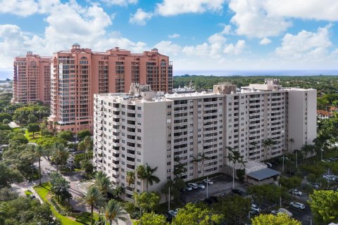 Condo in Coral Gables, Florida, 1 bedroom  № 1241874 - photo 20