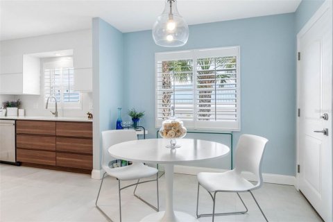 Copropriété à vendre à South Pasadena, Floride: 2 chambres, 88.26 m2 № 1372133 - photo 7