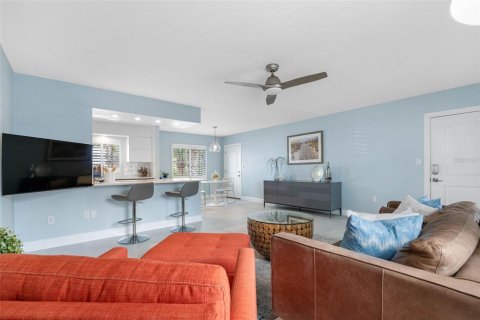 Copropriété à vendre à South Pasadena, Floride: 2 chambres, 88.26 m2 № 1372133 - photo 12