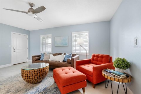 Copropriété à vendre à South Pasadena, Floride: 2 chambres, 88.26 m2 № 1372133 - photo 5