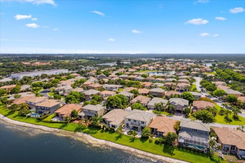 Villa ou maison à vendre à West Palm Beach, Floride: 4 chambres, 269.14 m2 № 1226780 - photo 4