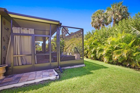 Villa ou maison à vendre à Vero Beach, Floride: 2 chambres, 191.38 m2 № 1226825 - photo 24