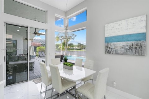 Villa ou maison à vendre à Coral Springs, Floride: 5 chambres, 276.11 m2 № 1370568 - photo 18