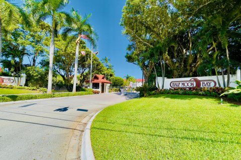 Condo in Hypoluxo, Florida, 2 bedrooms  № 1044026 - photo 8