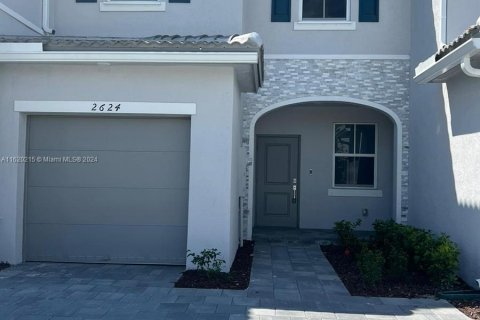 Townhouse in Homestead, Florida 3 bedrooms, 123.65 sq.m. № 1241846 - photo 3