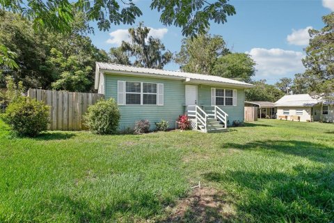 House in Dade City, Florida 3 bedrooms, 75.81 sq.m. № 1339407 - photo 1