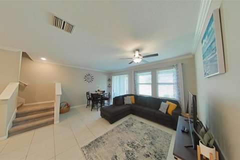 Townhouse in Wesley Chapel, Florida 3 bedrooms, 163.51 sq.m. № 1339445 - photo 12