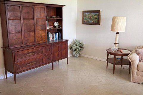 Condominio en venta en Delray Beach, Florida, 2 dormitorios, 81.75 m2 № 1033972 - foto 8