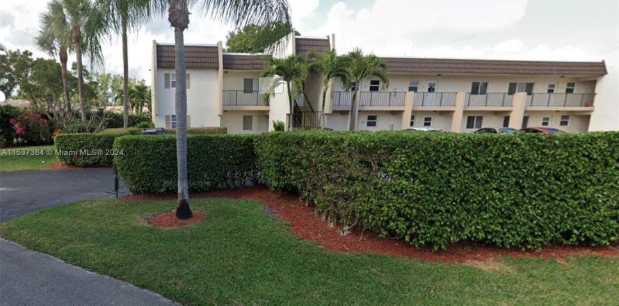 Condominio en Delray Beach, Florida, 2 dormitorios  № 1033339