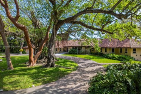 Villa ou maison à vendre à Coral Gables, Floride: 9 chambres, 947.51 m2 № 1073219 - photo 19