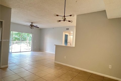 Condo in Davie, Florida, 2 bedrooms  № 1388036 - photo 2