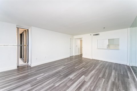 Copropriété à vendre à Miami, Floride: 1 chambre, 65.03 m2 № 1375797 - photo 3