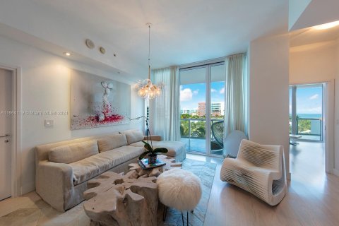 Copropriété à vendre à Miami Beach, Floride: 2 chambres, 133.78 m2 № 1375642 - photo 2