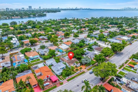 Terreno en venta en Miami Beach, Florida № 1375598 - foto 7