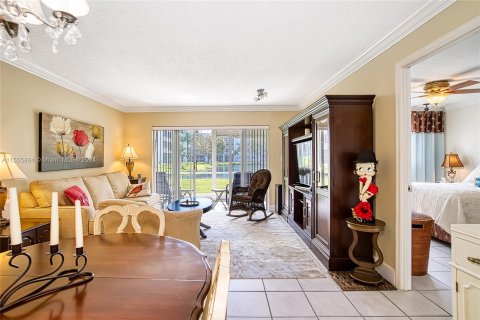 Condominio en venta en Dania Beach, Florida, 1 dormitorio, 78.97 m2 № 1077347 - foto 5