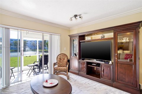 Condominio en venta en Dania Beach, Florida, 1 dormitorio, 78.97 m2 № 1077347 - foto 7